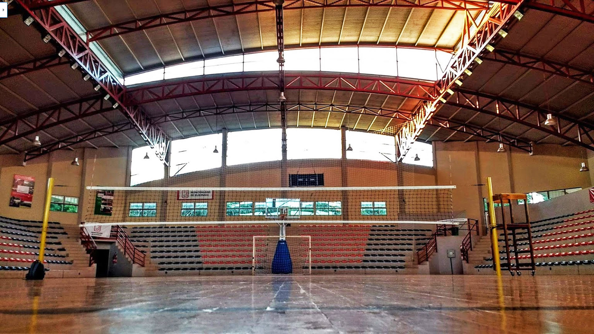 Estadio polideportivo El Dorado