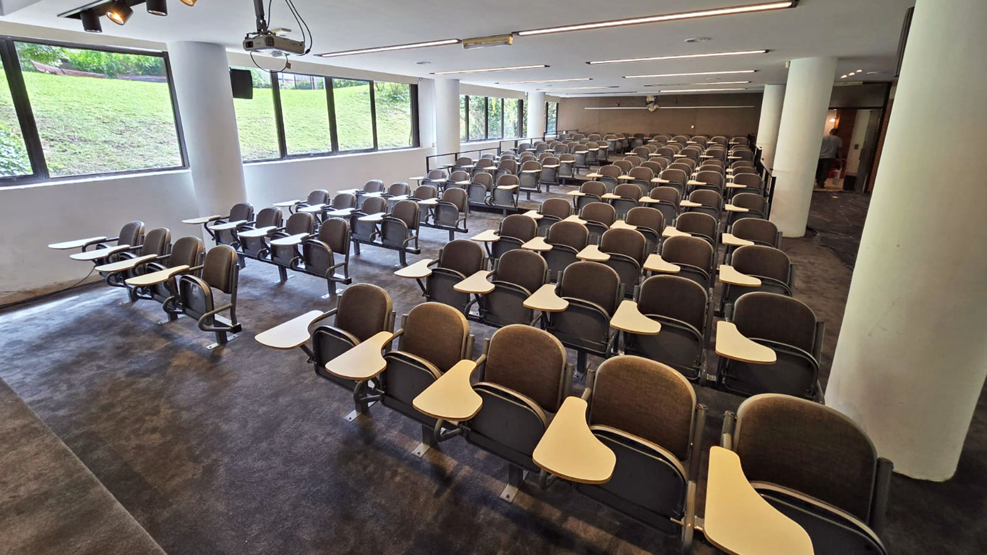 Auditorio de la Universidad CAECE